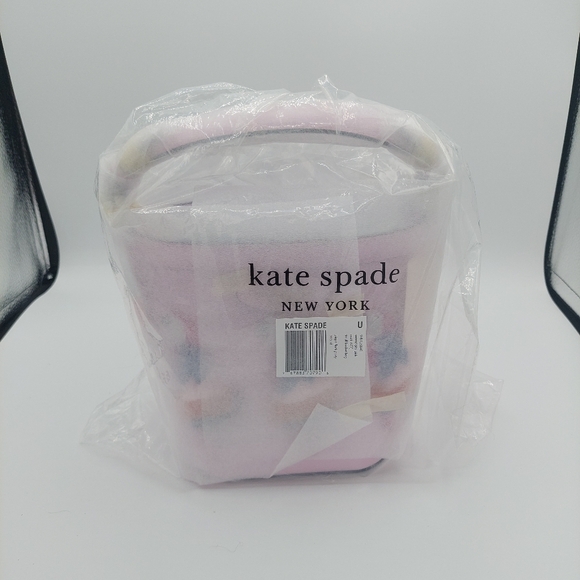 Kate spade NEW Pippa flock party pink parrot small bucket crossbody and wallet - Picture 2 of 8